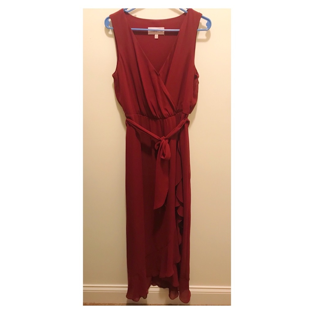 Beautiful burgundy maxi dress